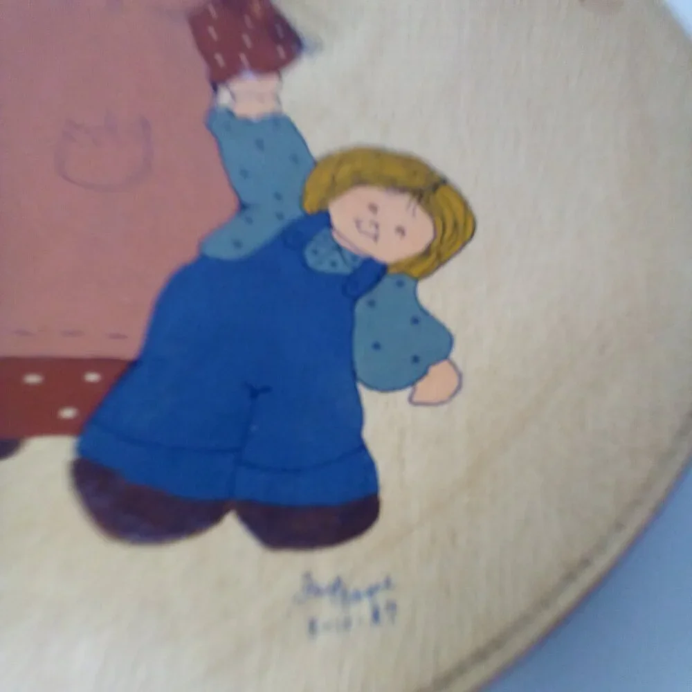 Vintage Round Cheese Box Painted Grandchildren Grandmother Cottagecore FLAW 10